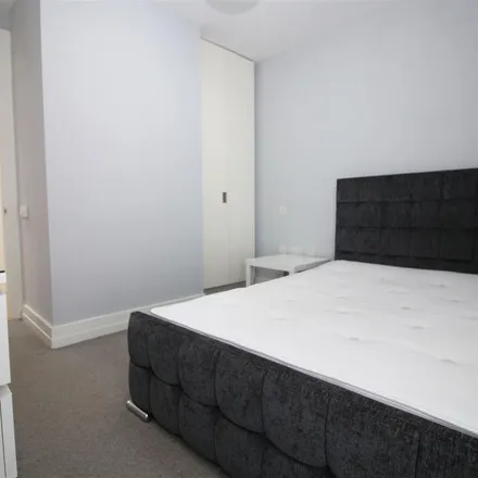 Rent this 1 bed apartment on Bill's in 10 Shires Lane, Leicester