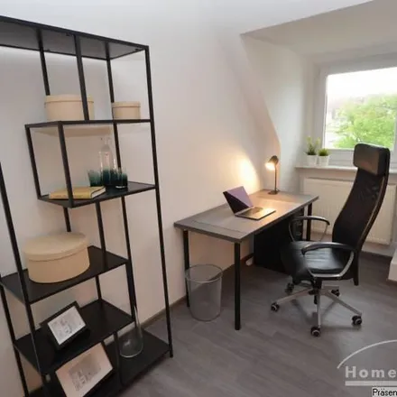 Rent this 3 bed apartment on Hannastraße 10 in 27568 Bremerhaven, Germany