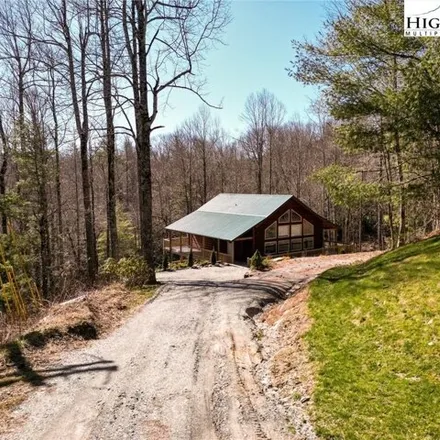 Image 9 - 898 Russ Cornett Road, Watauga County, NC 28607, USA - House for sale