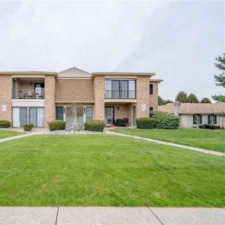 Image 1 - 2762 Rolling Green Pl, Lower Macungie Township, Pennsylvania, 18062 - Condo for sale