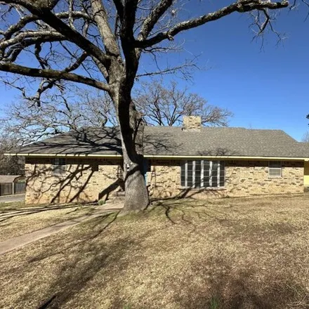 Buy this 3 bed house on 1203 Townsend Drive in Heavener, Le Flore County