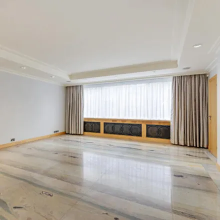 Image 1 - Imperial Court, 55-56 Prince Albert Road, Primrose Hill, London, NW8 7SA, United Kingdom - Room for rent