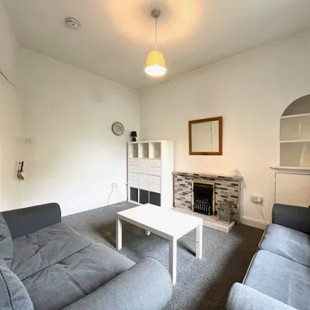 Image 2 - Bruce Street, Stirling, FK8 1PQ, United Kingdom - Apartment for rent