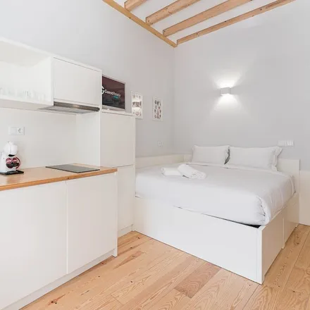 Rent this studio apartment on Avenida da Associação Empresarial de Portugal in 4100-461 Porto, Portugal