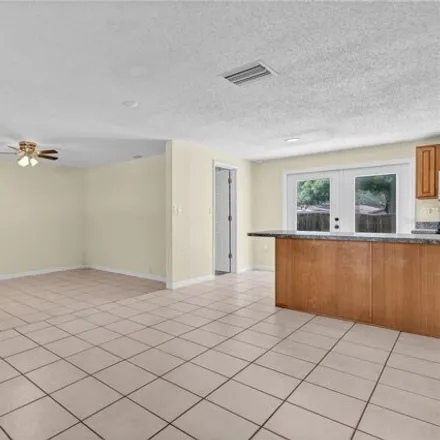 Image 7 - 2876 Nutwood St, Clearwater, Florida, 33759 - House for sale