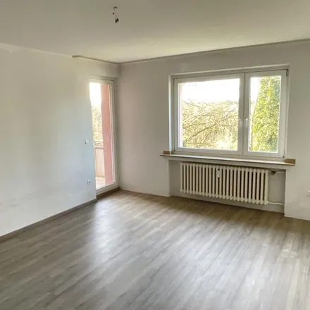 Rent this 3 bed apartment on Weststraße 48 in 47139 Duisburg, Germany
