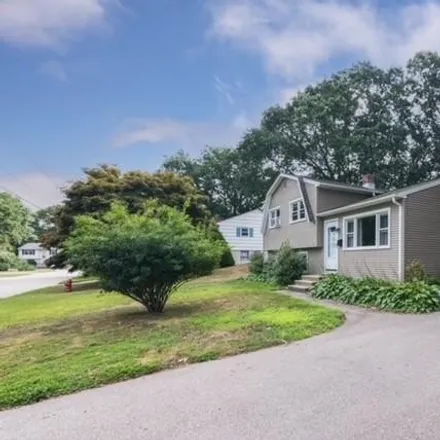 Buy this 3 bed house on 131 Cross Street in Westerly, RI 02891