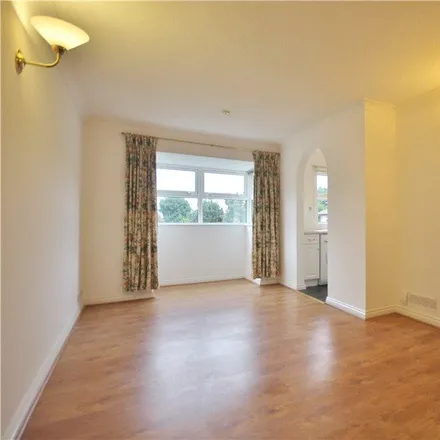 Image 7 - The Swan, 119 Acton Lane, London, W4 5HH, United Kingdom - Apartment for rent