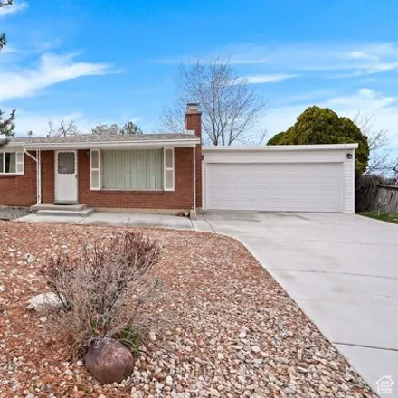 Buy this 5 bed house on 3226 South 75 East in Bountiful, UT 84010