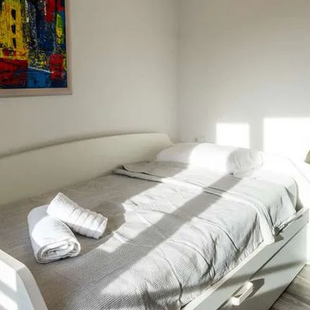 Rent this 3 bed apartment on Diversitat LGTBI in Avinguda de Jaume II / Avenida Jaime II, 77