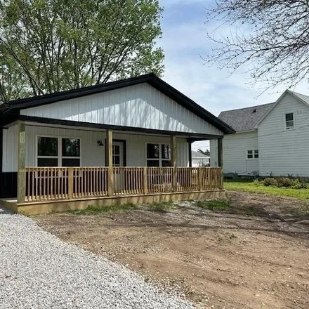 Buy this 3 bed house on 170 East 4th Street in Fairview Park, Vermillion County