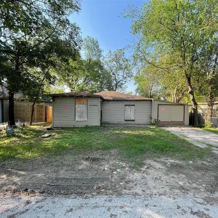 Buy this 3 bed house on 5211 Crowley Street in Sansom Park, Tarrant County