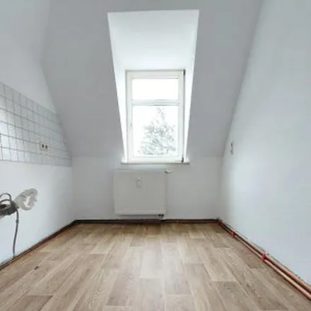 Rent this 3 bed apartment on Keppgrundstraße in Meußlitzer Straße, 01259 Dresden