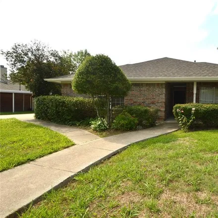 Image 1 - 504 Houston Street, Sanger, TX 76266, USA - House for sale