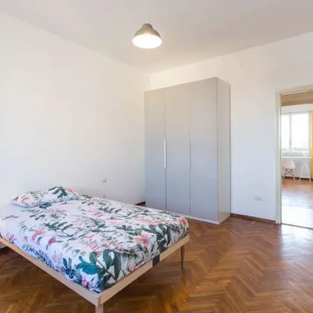 Rent this 3 bed apartment on Scuola dell'Infanzia Sanzio in Vicolo privato Marghera, 20145 Milan MI