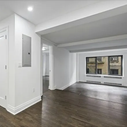 Image 7 - 160 East 89th Street, New York, NY 10128, USA - Condo for rent