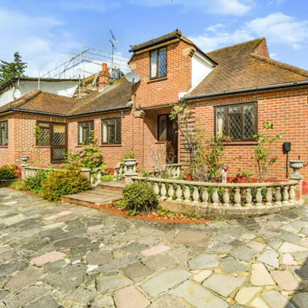 Rent this 4 bed house on The Drive in Chorleywood, WD3 4DY