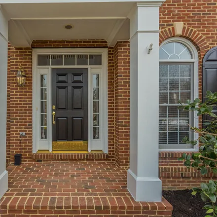 Image 3 - 6801 Valley Brook Drive, West Falls Church, VA 22042, USA - House for rent