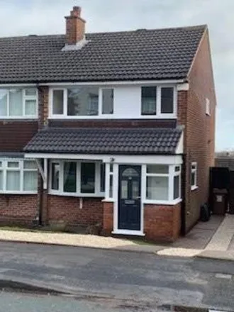 Rent this 3 bed duplex on Whitethorn Crescent in Streetly, B74 3SD