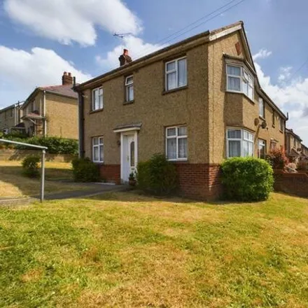 Buy this 3 bed duplex on 4 Daffodil Road in Southampton, SO16 3JG