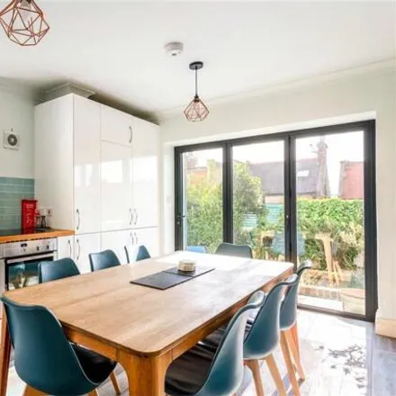 Image 4 - 12 Belle Vue Gardens, Brighton, BN2 0AA, United Kingdom - Townhouse for sale
