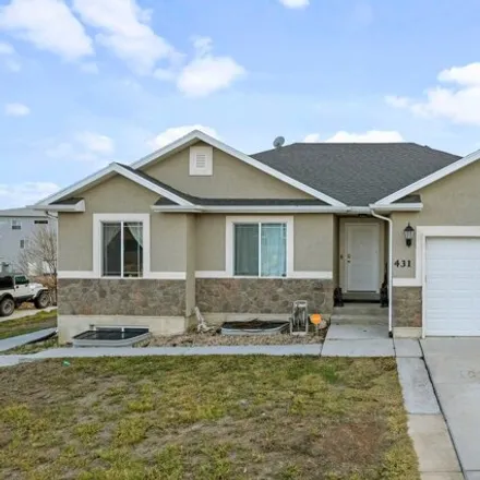 Buy this 5 bed house on 439 West Stetson Avenue in Saratoga Springs, UT 84045