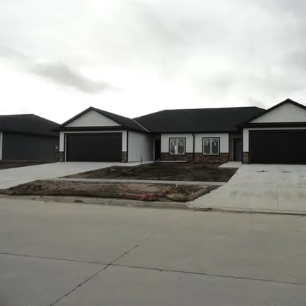 Buy this 4 bed house on 1017 Remington Drive in Kearney, NE 68847