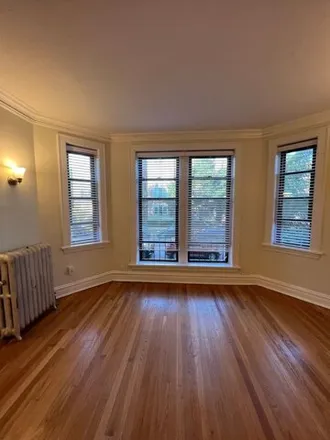 Image 2 - 605 Hinman Avenue, Evanston, IL 60202, USA - House for rent