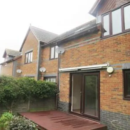 Rent this 2 bed house on unnamed road in Oundle, PE8 4QG