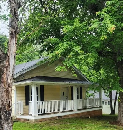 Buy this 2 bed house on 802 Kapp Street in Ogburn Station, Winston-Salem