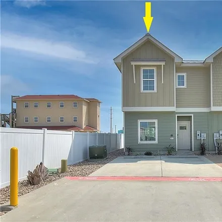 Image 3 - 8299 Radial Court, Corpus Christi, TX 78414, USA - Townhouse for sale