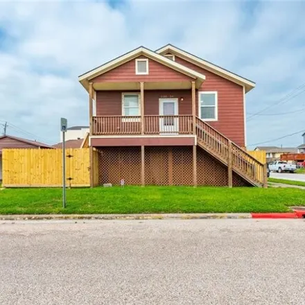 Buy this 3 bed house on Christ Church in 54th Street, Galveston
