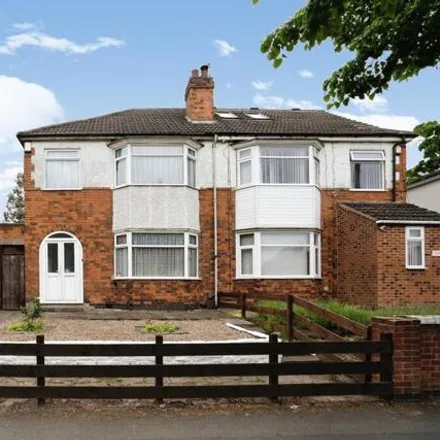 Buy this 3 bed duplex on Saffron Lane in Leicester, LE2 6TD