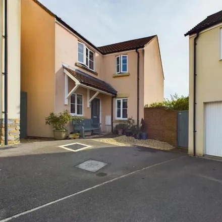 Buy this 4 bed house on Trivetts Way in Cossington, TA7 8JN