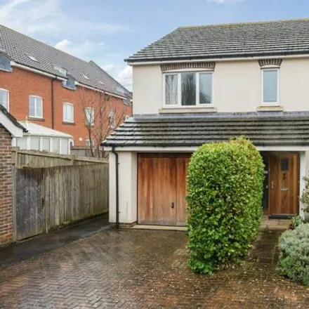 Buy this 4 bed house on Quinton Fields in Havant, PO10 7QF