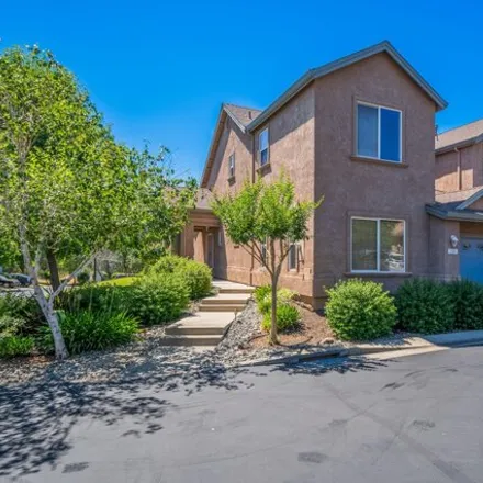 Buy this 2 bed house on 3034 Horizon View Trail in Redding, CA 96001