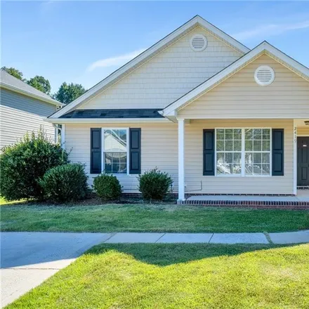 Buy this 3 bed house on 2401 Smugglers Court in Oakdale, NC 28216