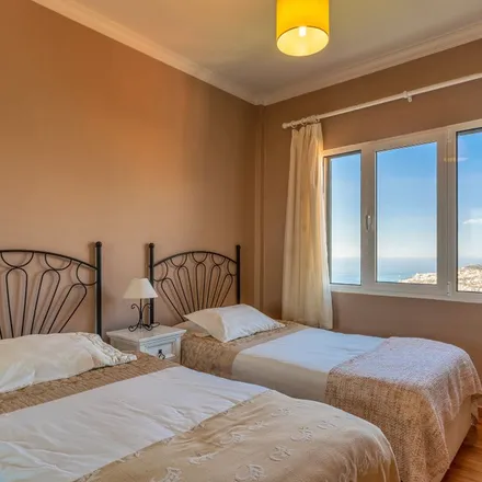 Image 4 - Rua da Pinheira, 9060-414 Funchal, Madeira, Portugal - Apartment for rent