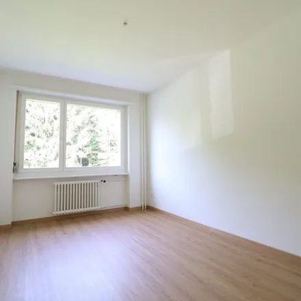 Rent this 4 bed apartment on Listrigstrasse 18 in 6020 Emmen, Switzerland
