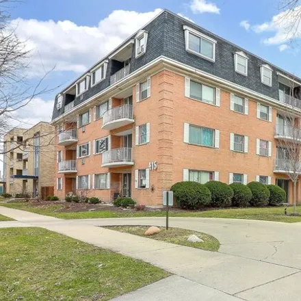 Buy this 1 bed condo on 467 South Wesley Avenue in Oak Park, IL 60302