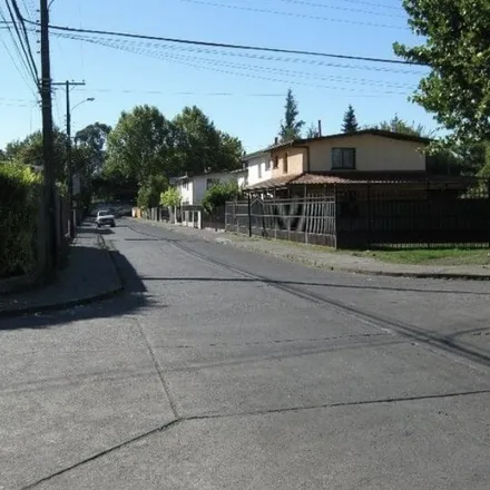 Rent this 4 bed house on Eulogio Bañares in 379 0246 Chillán, Chile