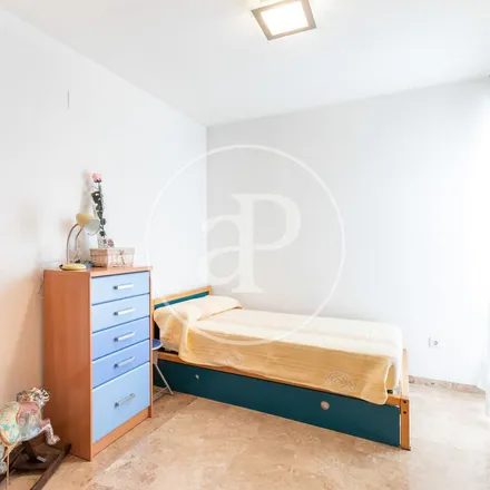 Rent this 3 bed apartment on Carrer de les Arts i dels Oficis in 7, 46021 Valencia