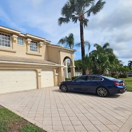 Rent this 5 bed house on 7527 Greenville Circle in Palm Beach County, FL 33467