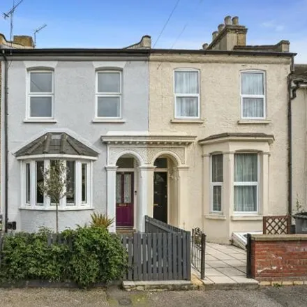 Buy this 5 bed townhouse on 32 Latimer Road in London, E7 0LQ