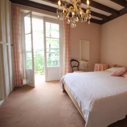 Rent this 3 bed apartment on Menaggio in Via Quattro Novembre, 22017 Loveno CO