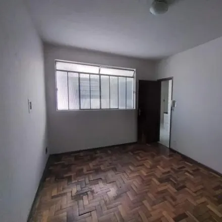 Rent this 2 bed apartment on Rua Paraíba in Centro, Divinópolis - MG