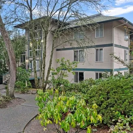 Buy this 2 bed condo on 20092 56th Avenue West in Lynnwood, WA 98036