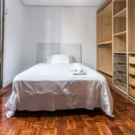 Rent this 4 bed apartment on Madrid in El Albero, Calle Fuente del Berro