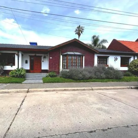 Image 1 - Alfredo Guttero 3670, Saavedra, C1431 AJI Buenos Aires, Argentina - House for sale