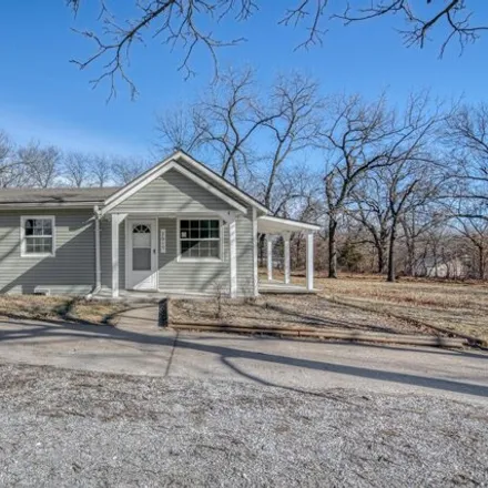 Buy this 3 bed house on 2635 Central Street in Joplin, MO 64801